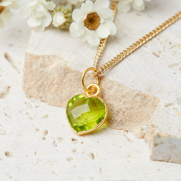 Peridot heart necklace deals