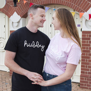 Wedding Hubby And Wifey Couples T-Shirt Set