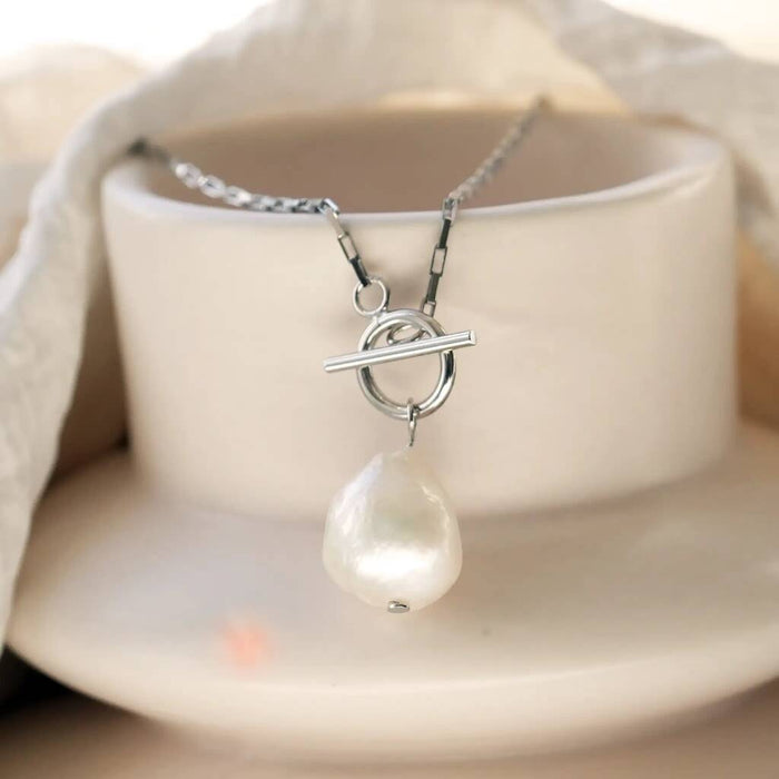 Baroque Pearl And T Bar Necklace