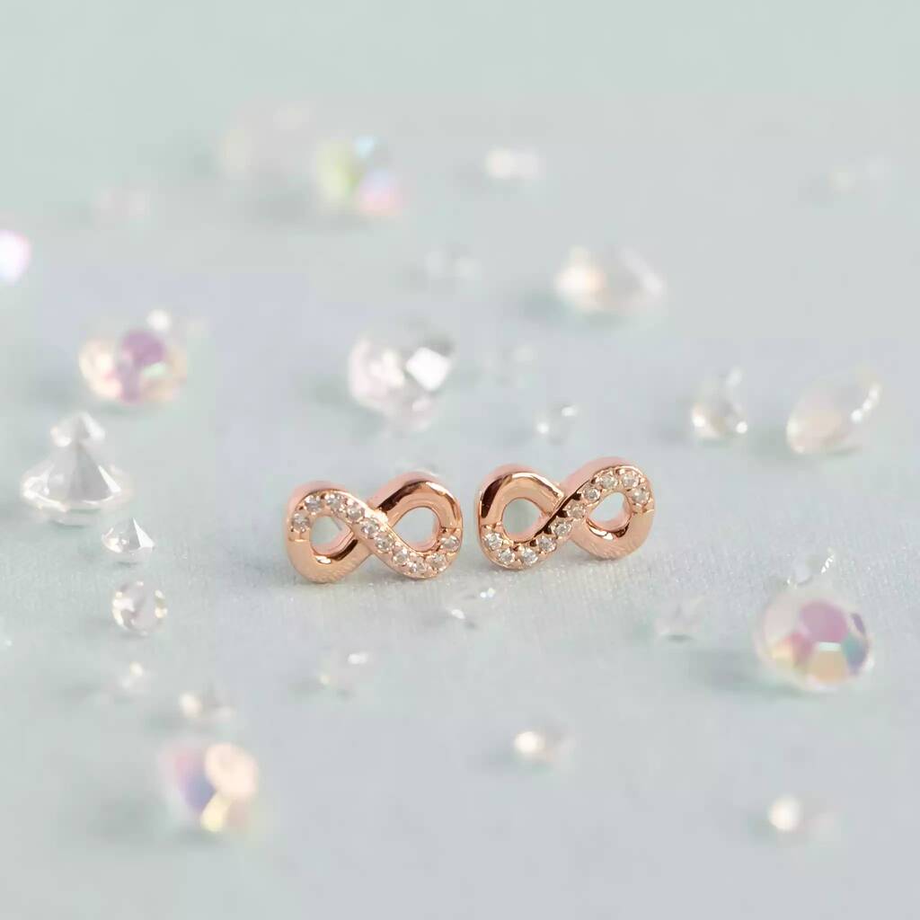 Nanny Earrings Studs