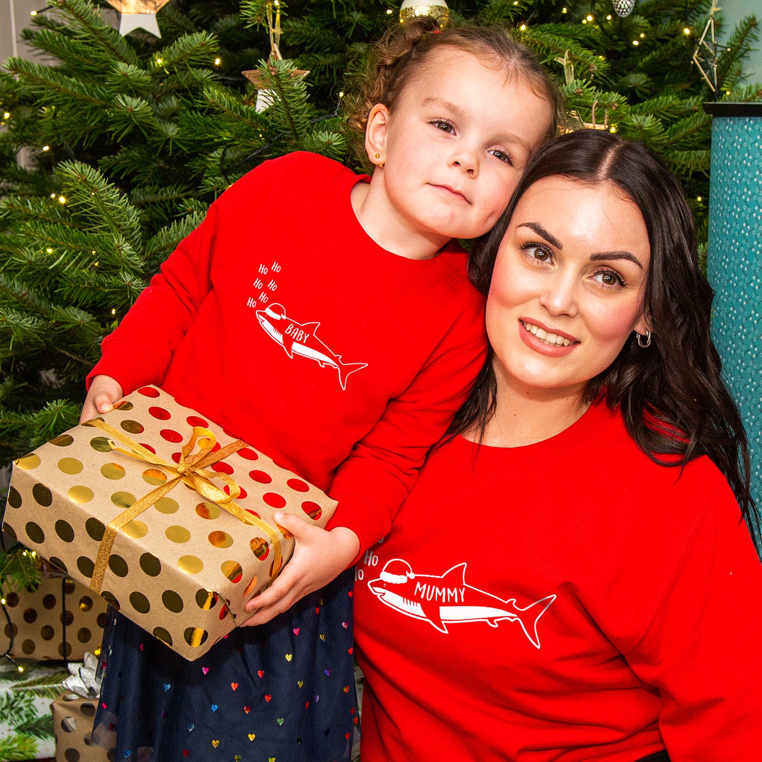 Baby shark top xmas jumper