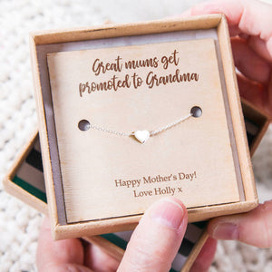 Great Mums Get Promoted To Grandma' Heart Bracelet