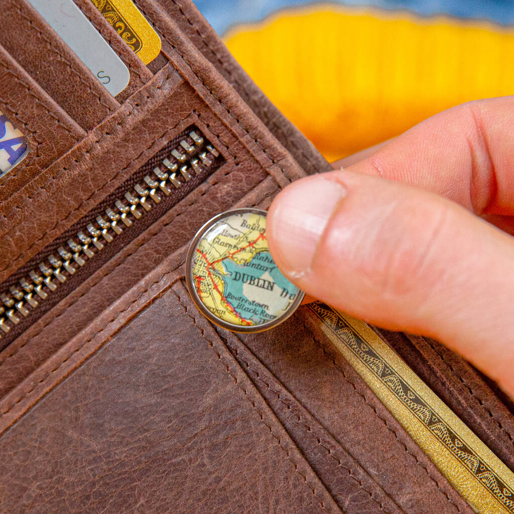 Personalised Vintage Map Token For Him – Ellie Ellie